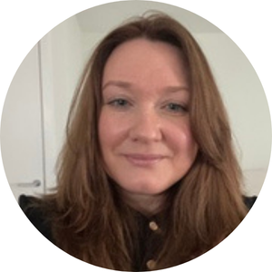 Photo - Tutor - Louise